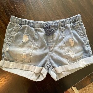 Stretch Shorts. Cozy.